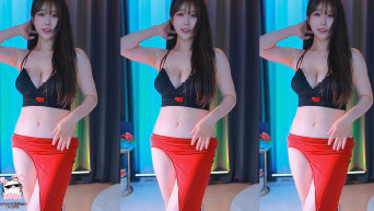 그릴래영_25.07.04 블랙탑치마속