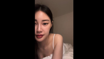아프 모모y 인스타