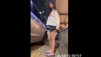 신작 ✨ 쿠킹미제 chuchu_차 뒤에서 오줌싸기 엉덩이자랑