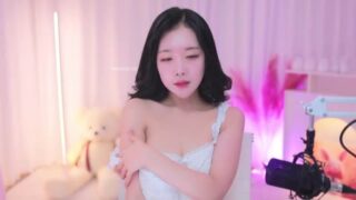 velyvely777 20250911