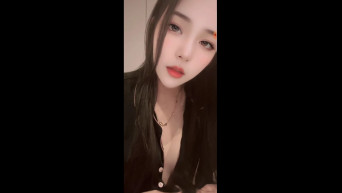 비고라이브 _술취해서 춥다면서 단추 풀기