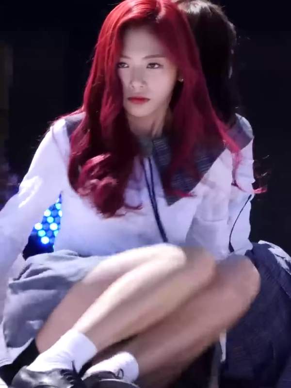 Spotted me, a red-haired vixen, lounging on the floor waiting for some 🔥 KpopFap fun. Ready to join, bad boy? – @dancingqueen’s Sex Reel On koreanbj.club – TikTok Porn & Shorts