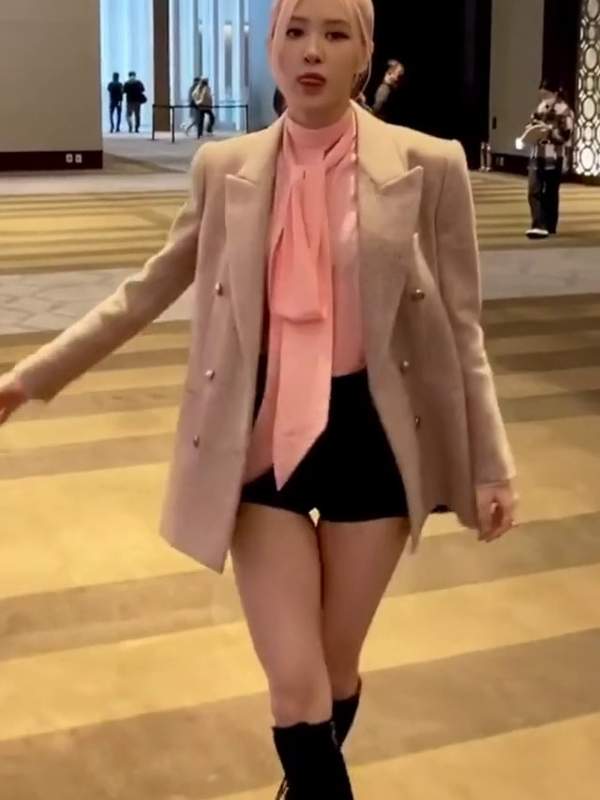 Caught me strolling down the hallway in my sexy pink number, didn’t ya? 😉 Ready for the KpopFap experience of a lifetime, boys? – @dancingqueen’s Sex Reel On koreanbj.club – TikTok Porn & Shorts